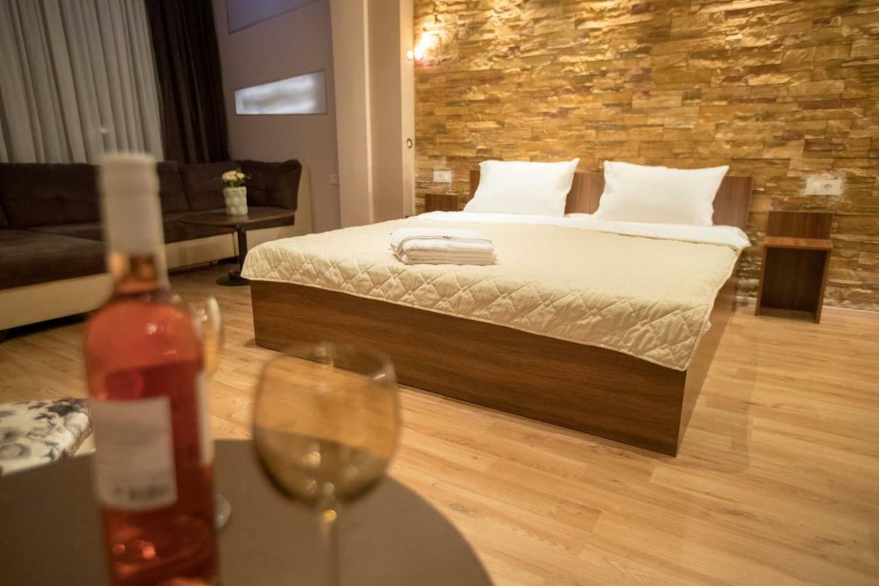 אוהריד Taurus Apartment 1 מראה חיצוני תמונה